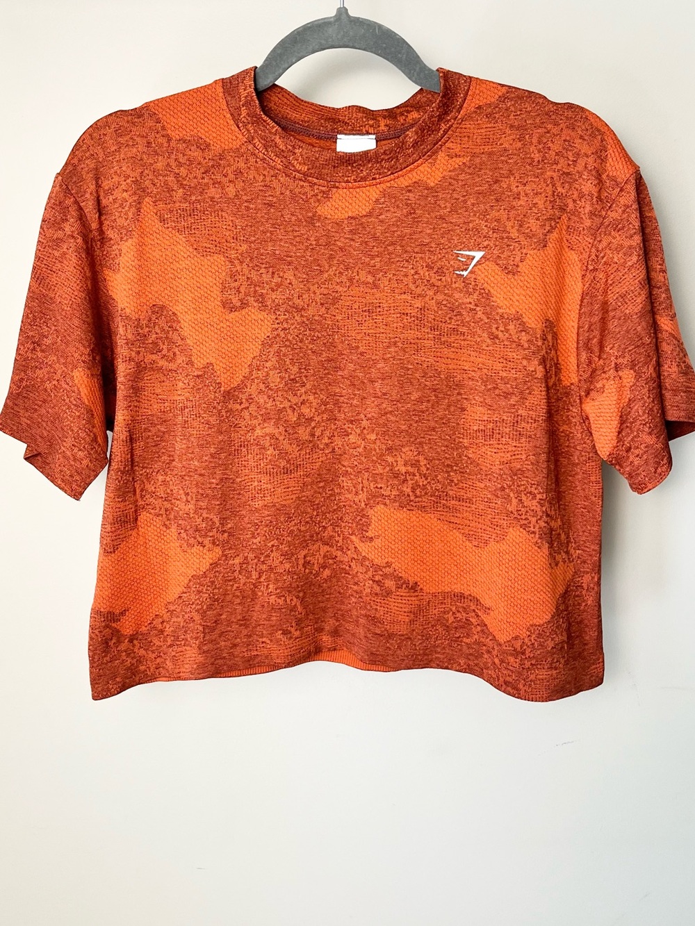Gymshark Adapt Camo Seamless Crop Top Tee